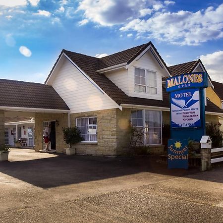 Malones Spa Motel Роторуа Екстериор снимка